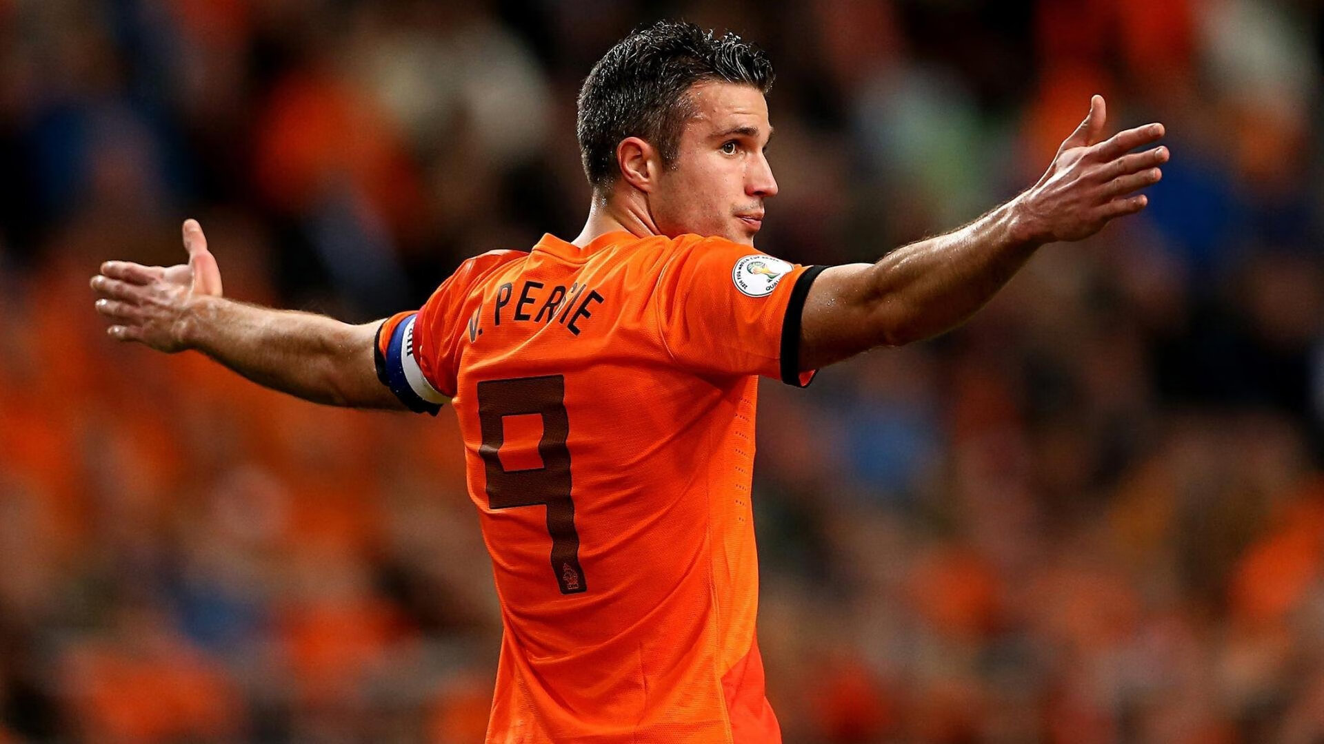 C罗在沙特联赛的第一个进球,继续刷新纪录,c罗进球特写